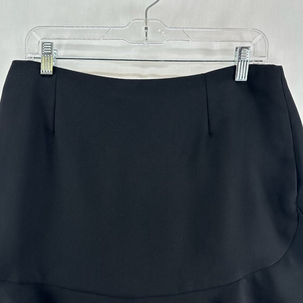Banana Republic Flounce Mini Skirt Womens Sz 10 Back Zip Lined Ruffle Hem Black - Picture 3 of 13